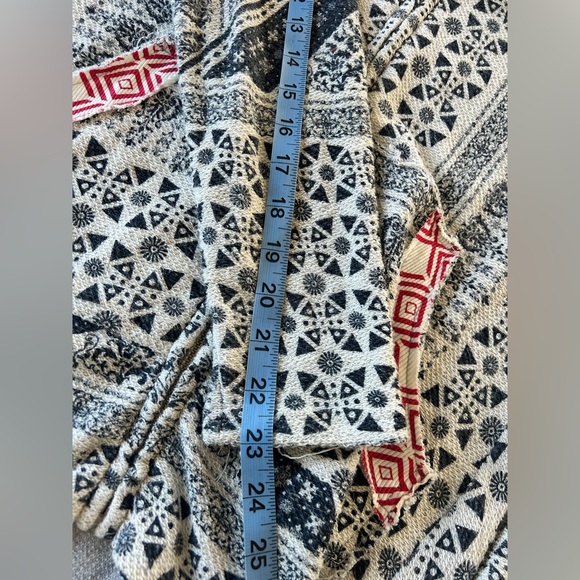 Anama Navy Blue & White Geometric Print High Low Hem Zip Up Hoodie - Picture 14 of 16